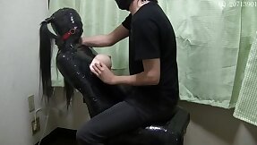 Cohi - 019chair Girl